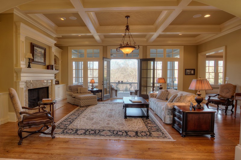 Вневременная элегантность обстановки дома в городе Розуэлл, штат Джорджия