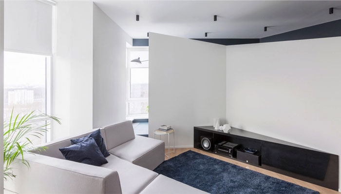 Нетрадиционное зонирование в небольшой квартире