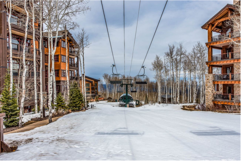 Дом отдыха на горнолыжном курорте Дир-Вэлли в Парк-Сити, штат Юта