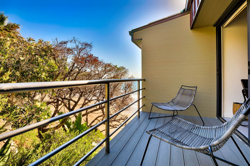 Пляжный дом в Малибу с панорамным видом на Тихий океан Пляжный дом в Малибу с панорамным видом на Тихий океан