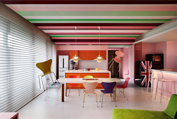 Эффектный дизайн квартиры в ярких тонах