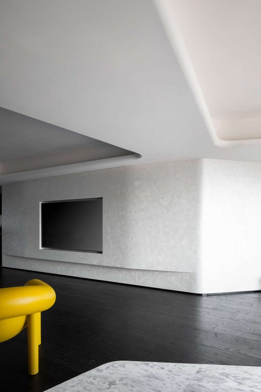 Контрастный интерьер