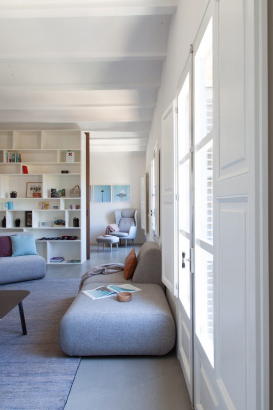 Апартаменты Ciutat Vella, разработанные для голландской пары