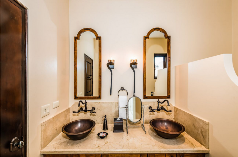 Средиземноморская вилла недалеко от Плайя Данта, Коста-Рика Средиземноморская вилла недалеко от Плайя Данта, Коста-Рика