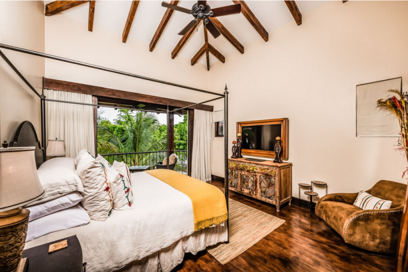 Средиземноморская вилла недалеко от Плайя Данта, Коста-Рика Средиземноморская вилла недалеко от Плайя Данта, Коста-Рика