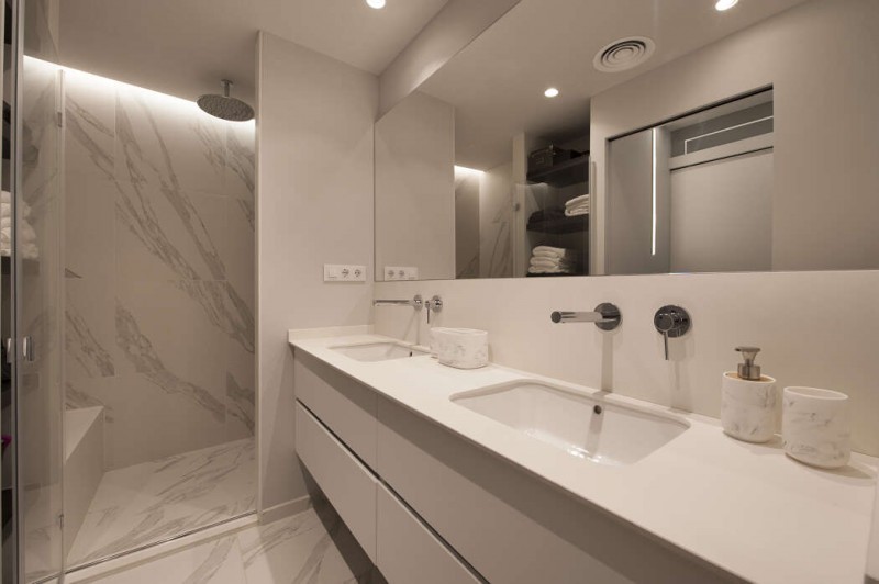 Комфортабельный дом для семьи с двумя детьми в Барселоне Комфортабельный дом для семьи с двумя детьми в Барселоне