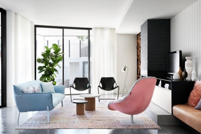 Яркие цвета в интерьере семейного дома