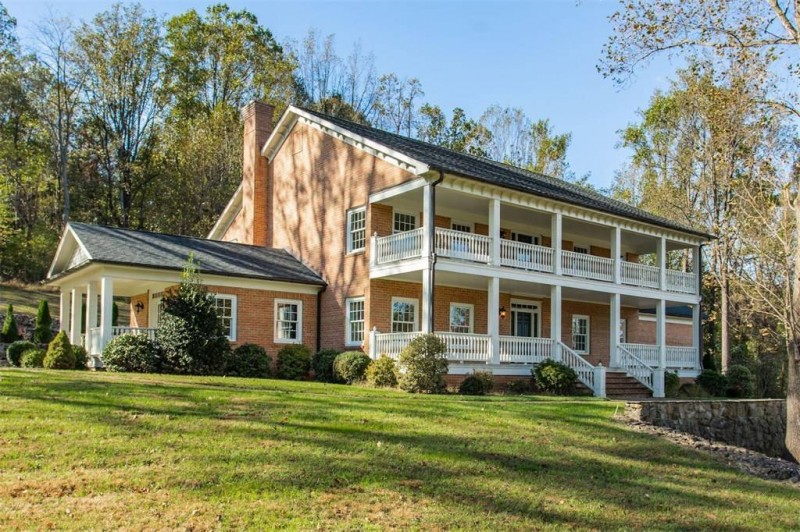 Хорошо обустроенный особняк в Перселлвилле, Вирджиния