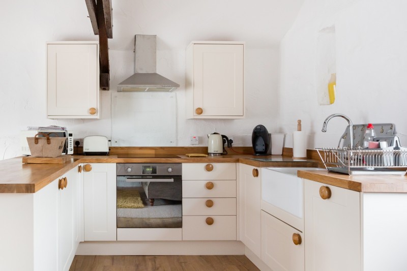 Уютный одноэтажный коттедж в Пейнтоне, Великобритания