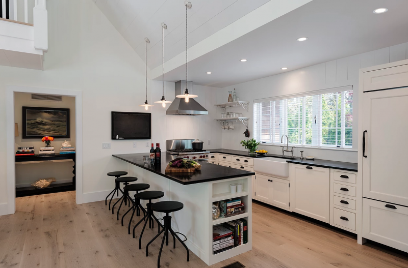 Интерьер особняка в Ист Хэмптон, штат Нью-Йорк Интерьер особняка в Ист Хэмптон, штат Нью-Йорк