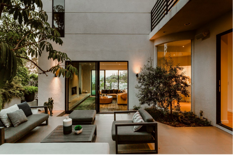 Роскошный дом, расположенный на Голливудских холмах