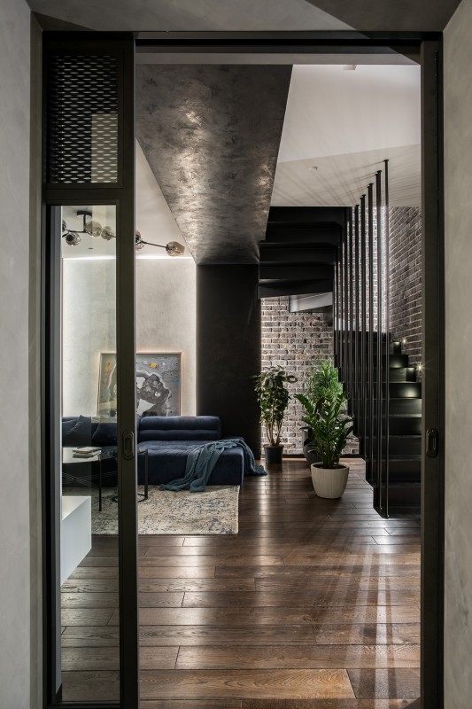 Интерьер трехуровневой квартиры Интерьер трехуровневой квартиры