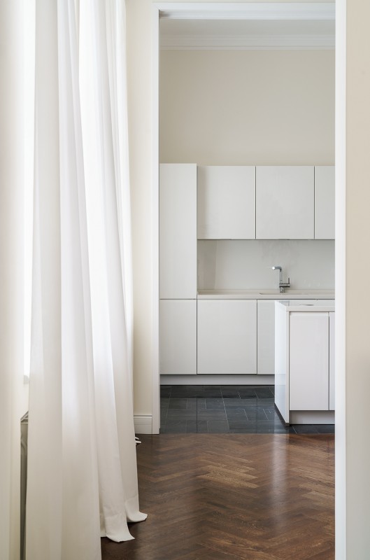 Интерьер в черно-белом цвете Интерьер в черно-белом цвете