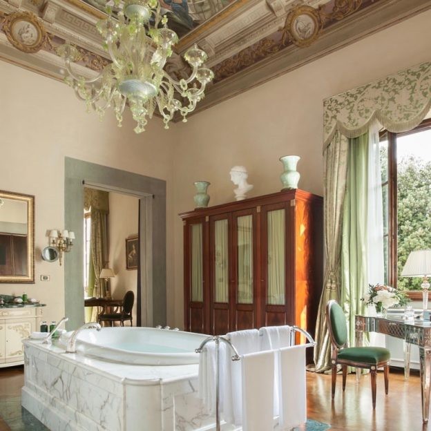 Отель Four Seasons во Флоренции