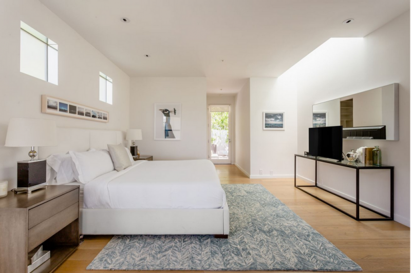 Роскошный дом, расположенный на Голливудских холмах