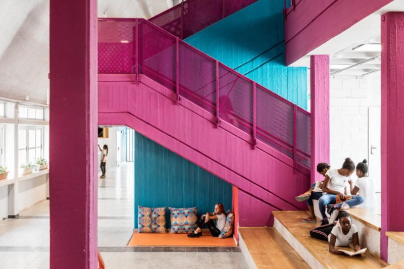 Школа для детей-беженцев в Тель-Авиве