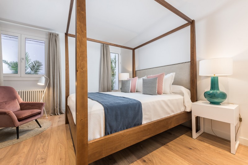 Эффектная квартира недалеко от музея Прадо в Мадриде