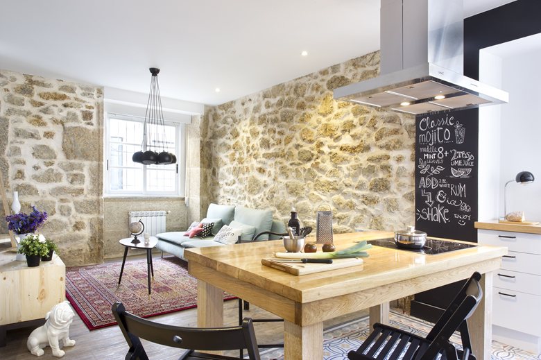 Небольшая квартира в эклектичном стиле