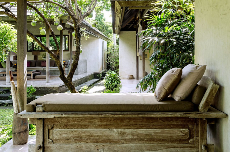 Уединенная прибрежная усадьба в Индонезии