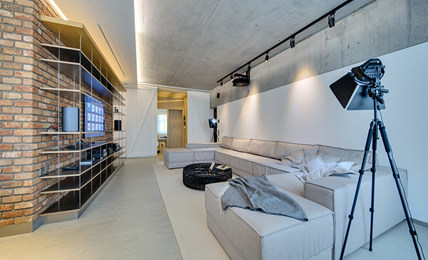 Гармоничное сочетание дерева и кирпича