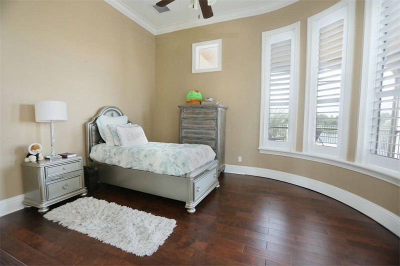 Роскошный особняк в Сорренто, штат Флорида Роскошный особняк в Сорренто, штат Флорида