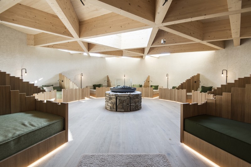 Отель Hubertus в Доломитовых Альпах, Италия