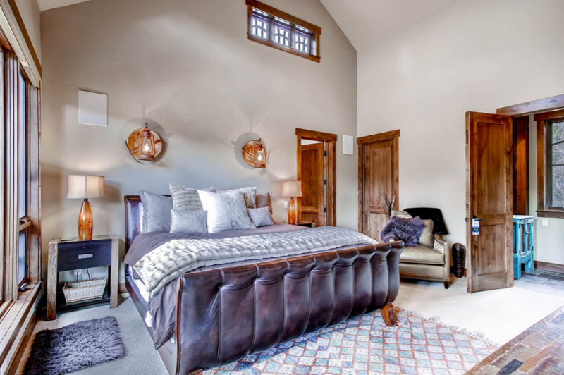 Бревенчатый дом в Брекенридже, Колорадо Бревенчатый дом в Брекенридже, Колорадо