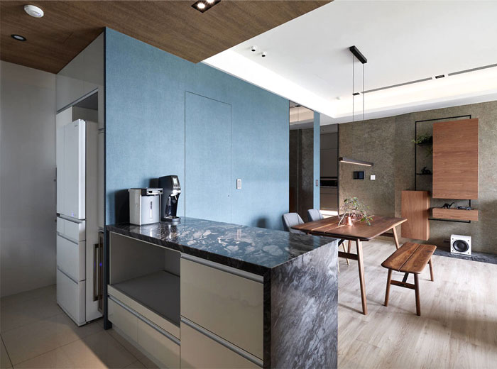 Оттенки синего в интерьере апартаментов в Тайбэе Оттенки синего в интерьере апартаментов в Тайбэе