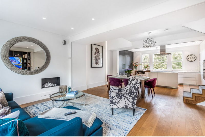 Интерьер уютного таунхауса