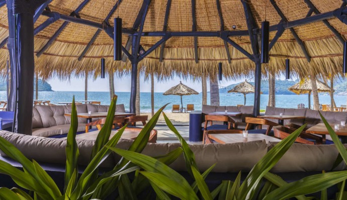 Курорт Thompson Zihuatanejo в Сиуатанехо, Мексика