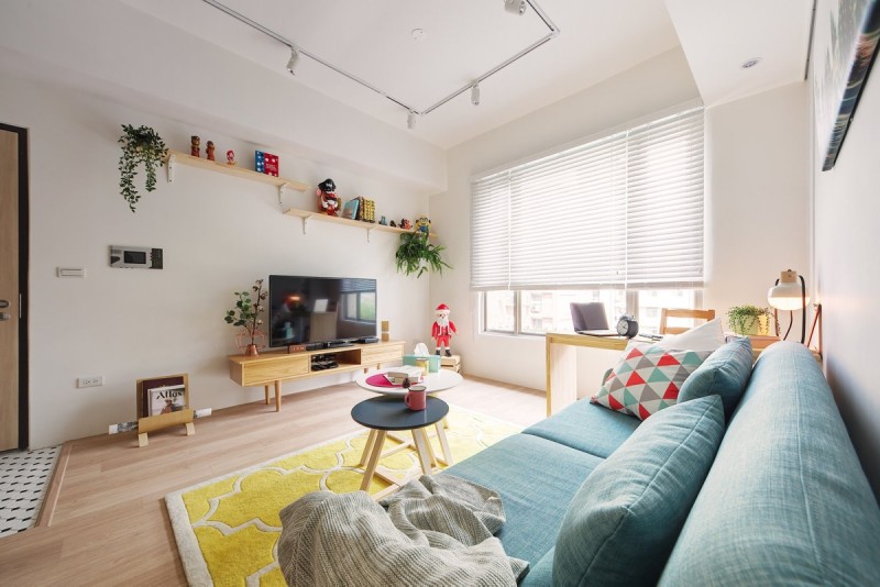 Светлая квартира с яркими деталями Светлая квартира с яркими деталями