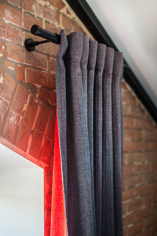 Необычные элементы декора и система освещения в загородном доме Необычные элементы декора и система освещения в загородном доме