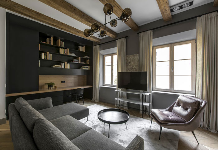 Декор квартиры в Вильнюсе в темных тонах Декор квартиры в Вильнюсе в темных тонах