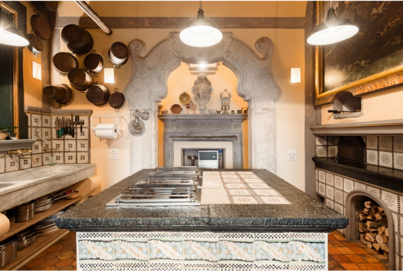 Дом в стиле "барокко" на холмах Позитано, Италия Дом в стиле "барокко" на холмах Позитано, Италия