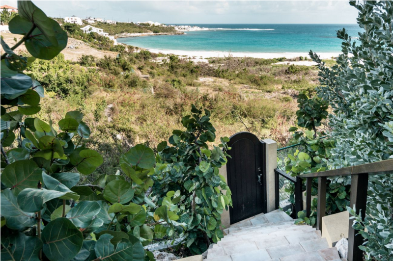 Вилла в Сэнди-Хилл-Бей, Ангилья