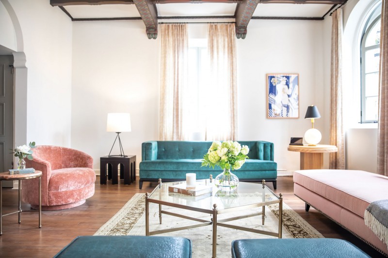 Отель Villa Carlotta в Лос-Анджелесе
