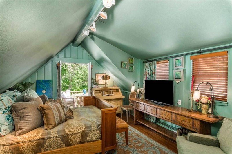 Поместье 1850 года постройки в Йорке, штат Мэн Поместье 1850 года постройки в Йорке, штат Мэн