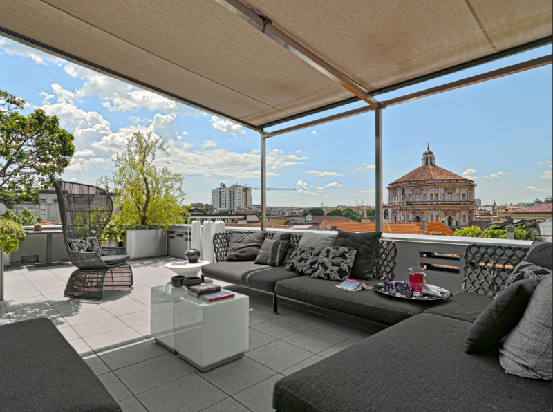 "50 оттенков фиолетового": дизайн квартиры ведущего телешоу