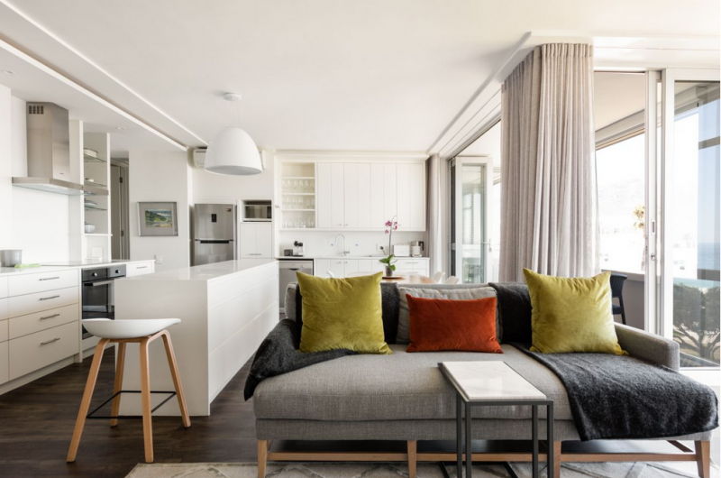 Интерьер уютных апартаментов в Кейптауне Интерьер уютных апартаментов в Кейптауне