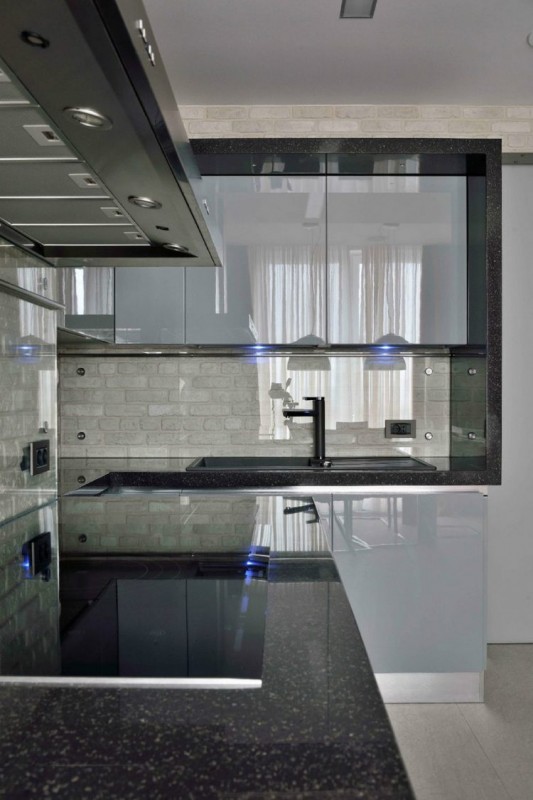 Комфортное функциональное зонирование квартиры площадью 220 м2