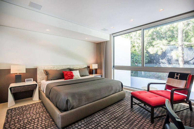 Роскошная резиденция, расположенная в Беверли-Хиллз