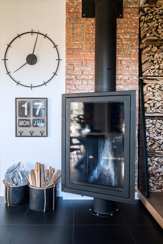 Необычные элементы декора и система освещения в загородном доме Необычные элементы декора и система освещения в загородном доме