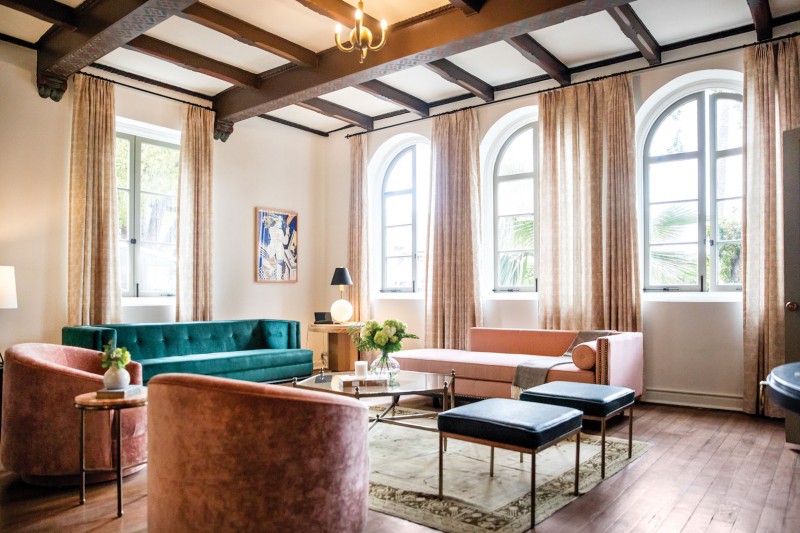 Отель Villa Carlotta в Лос-Анджелесе