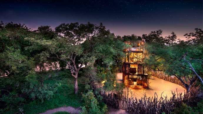 Ngala Treehouse - уединенный домик в частном заповеднике Ngala Private Game Reserve, ЮАР