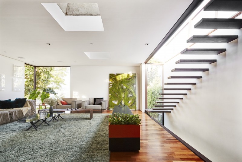 Двухэтажный дом в Сан-Паулу, Бразилия