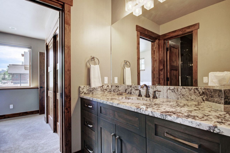 Интерьер современного шале Интерьер современного шале