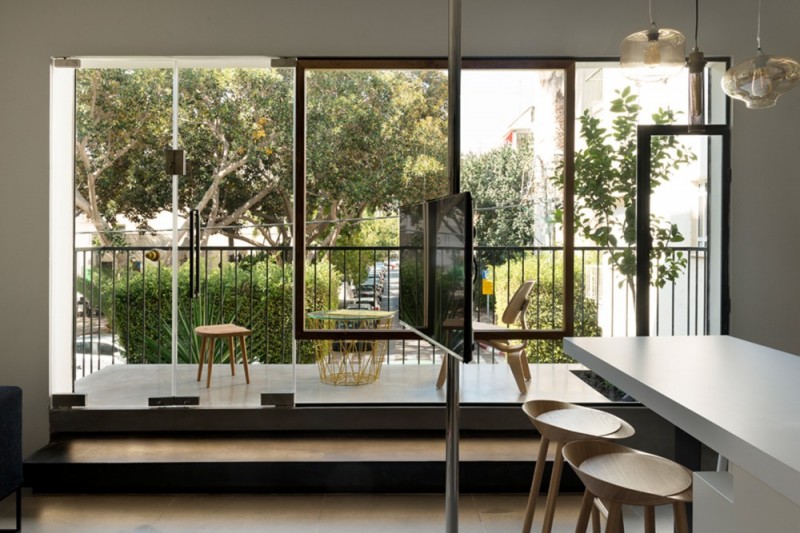 Контрастный интерьер квартиры в Тель-Авиве