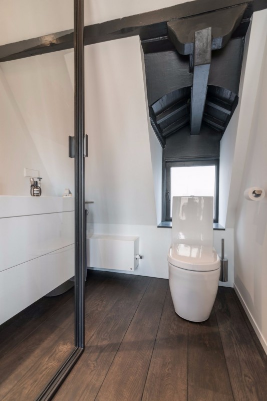 Минималистский дизайн амстердамской квартиры