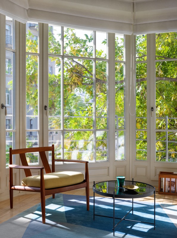 Светлые апартаменты в эклектическом стиле