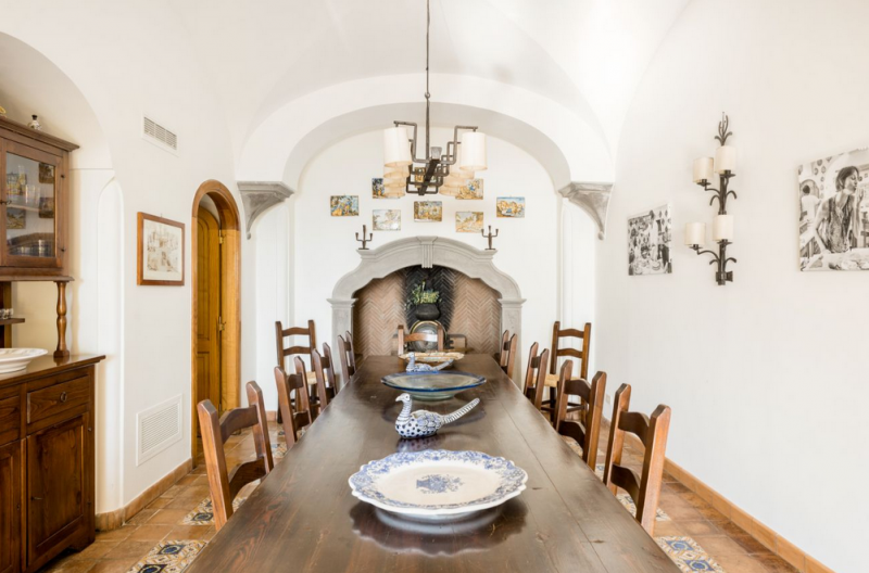 Прибрежная вилла XVII века в Позитано, Италия Прибрежная вилла XVII века в Позитано, Италия